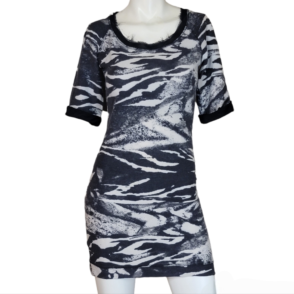 Motivi Zebra Print Scoop Neck Bodycon Dress, EUC, Size Small